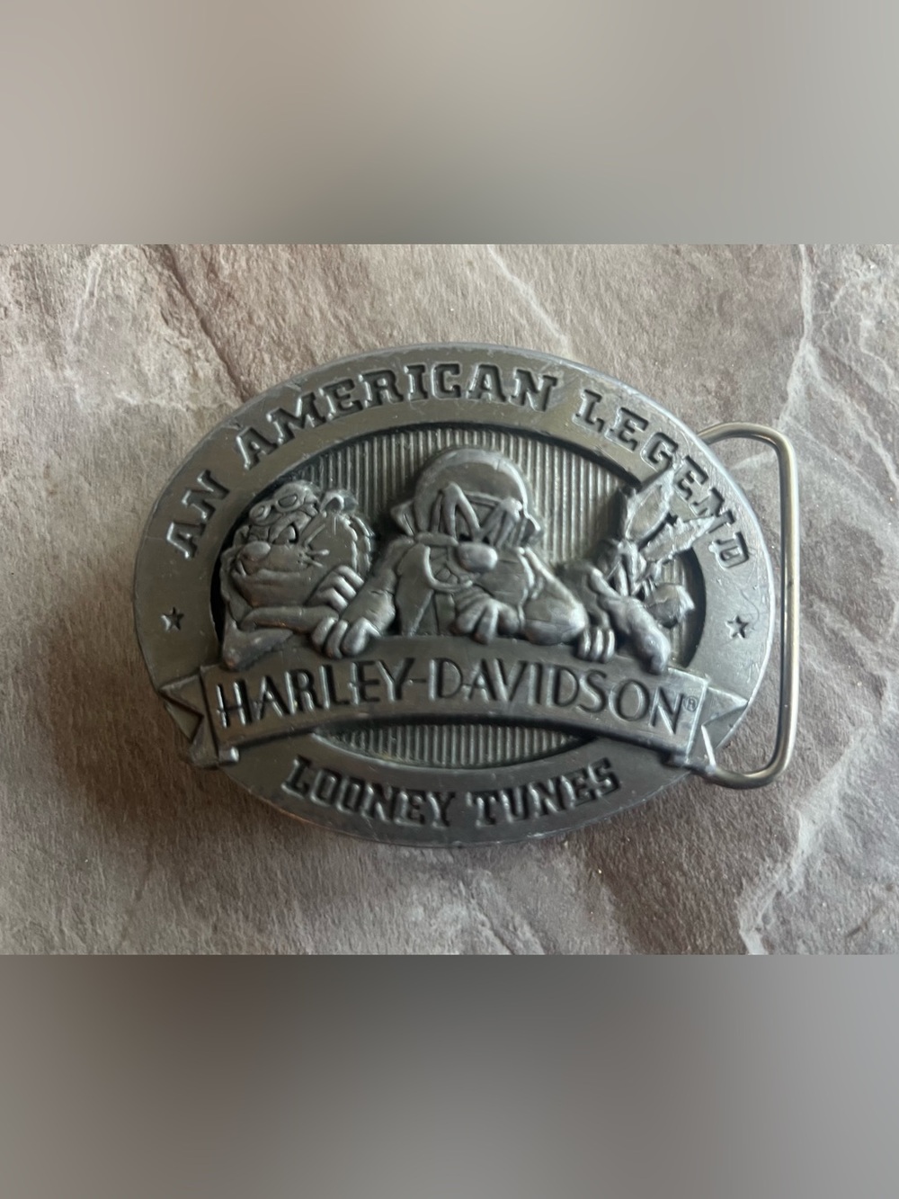 HARLEY-DAVIDSON AN AMERICAN LEGEND LOONEY TUNES BELT BUCKLE WARNER BROS 1993